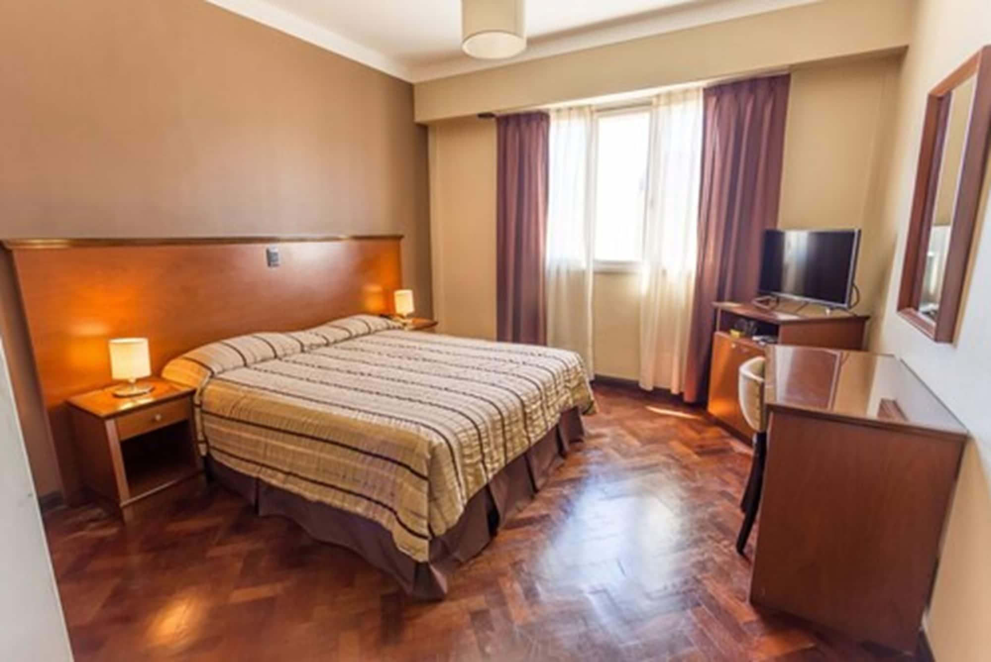 Dorá Hotel 4*